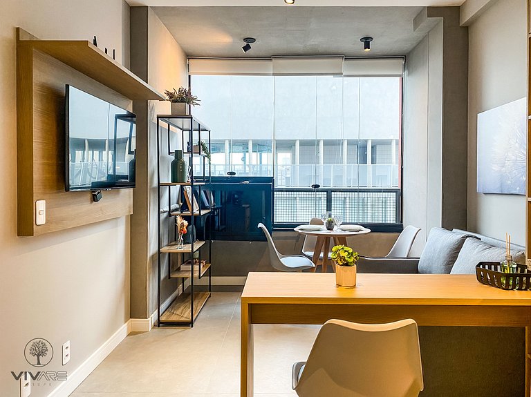 Inspiration Frei Caneca | Decorated Apartment with Private R
