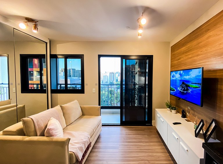 VIP Studio Moderno em Moema | Próximo ao Metrô e Shopping Ib