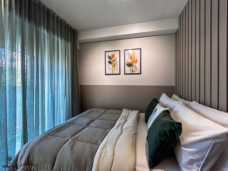 Seasons Pinheiros | 2Qts | Ar Metrô e Oscar Freire