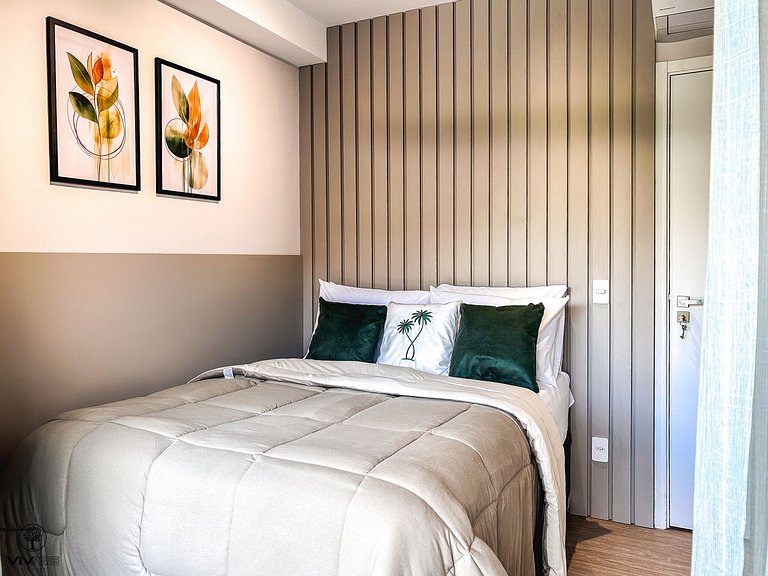 Seasons Pinheiros | 2Qts | Ar Metrô e Oscar Freire