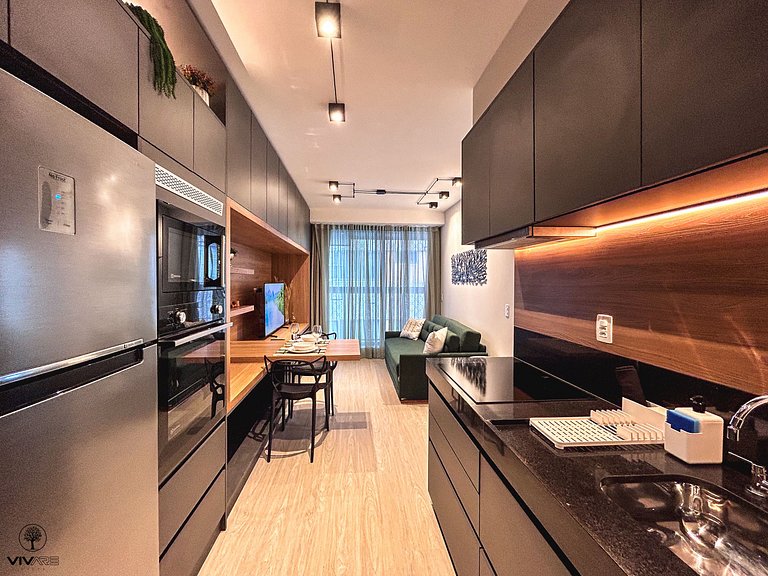 Seasons Pinheiros | 2Qts | Ar Metrô e Oscar Freire