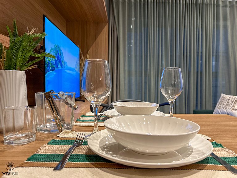 Seasons Pinheiros | 2Qts | Ar Metrô e Oscar Freire