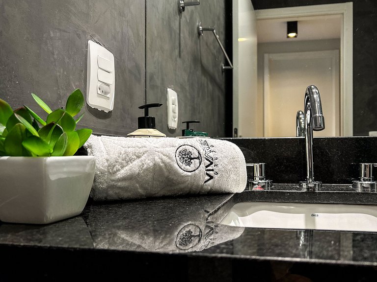 Seasons Pinheiros | 2Qts | Ar Metrô e Oscar Freire