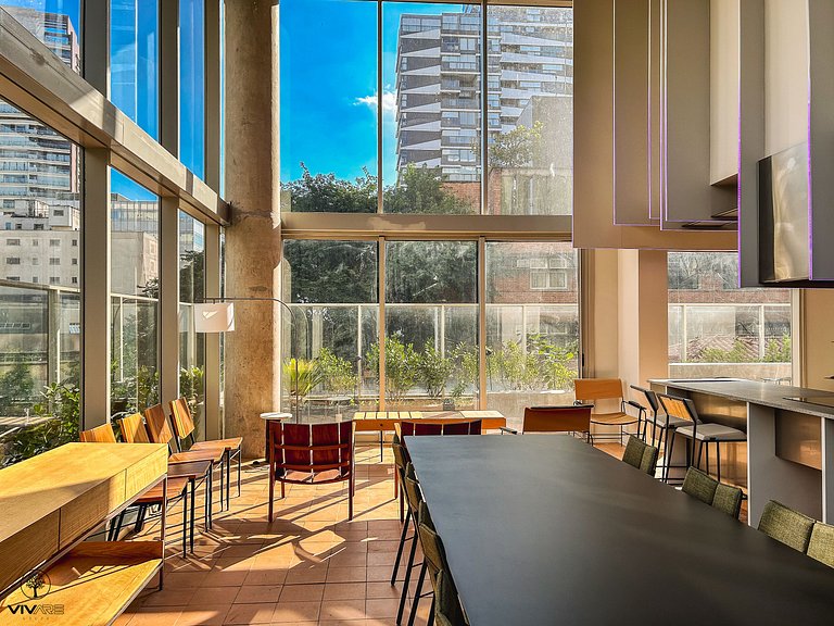 Seasons Pinheiros | 2Qts | Ar Metrô e Oscar Freire