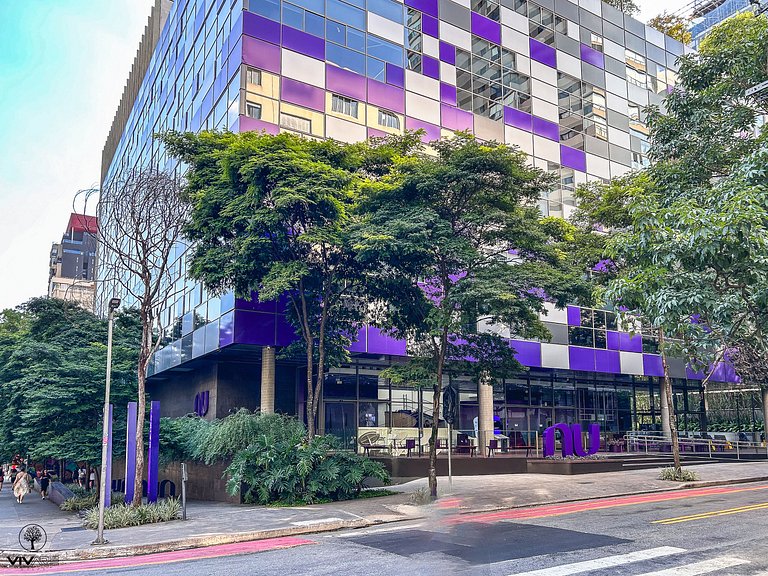 Seasons Pinheiros | 2Qts | Ar Metrô e Oscar Freire