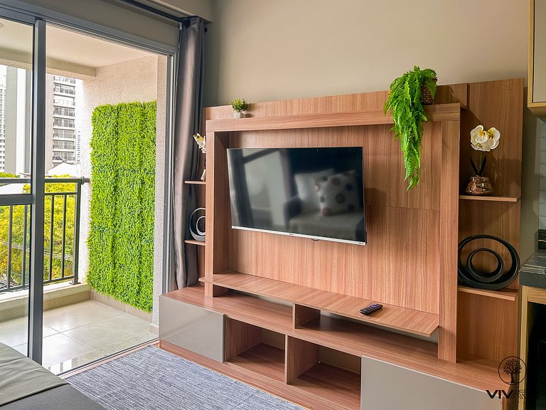 Horizons Apt with Balcony in Moema | Near Metro & Mall