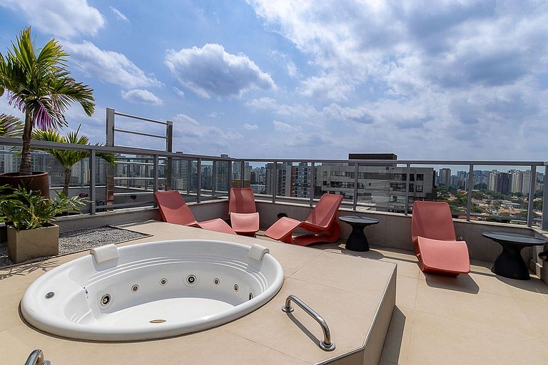 Horizons Apt with Balcony in Moema | Near Metro & Mall