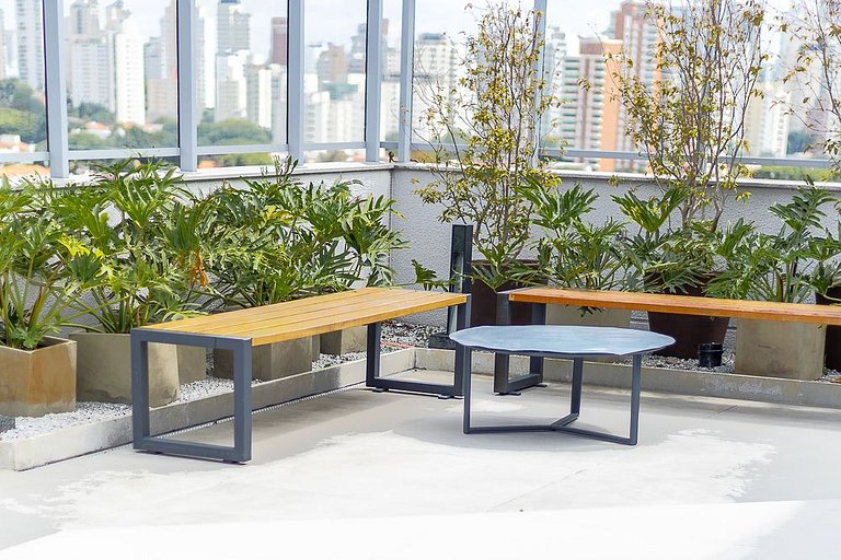 Horizons Apt with Balcony in Moema | Near Metro & Mall