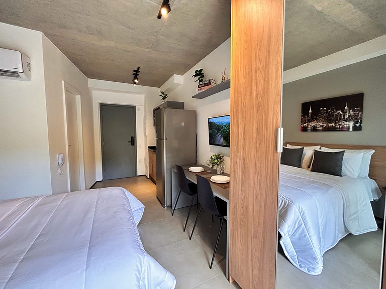 Serene - Studio moderno com Piscina Sauna Px Metrô