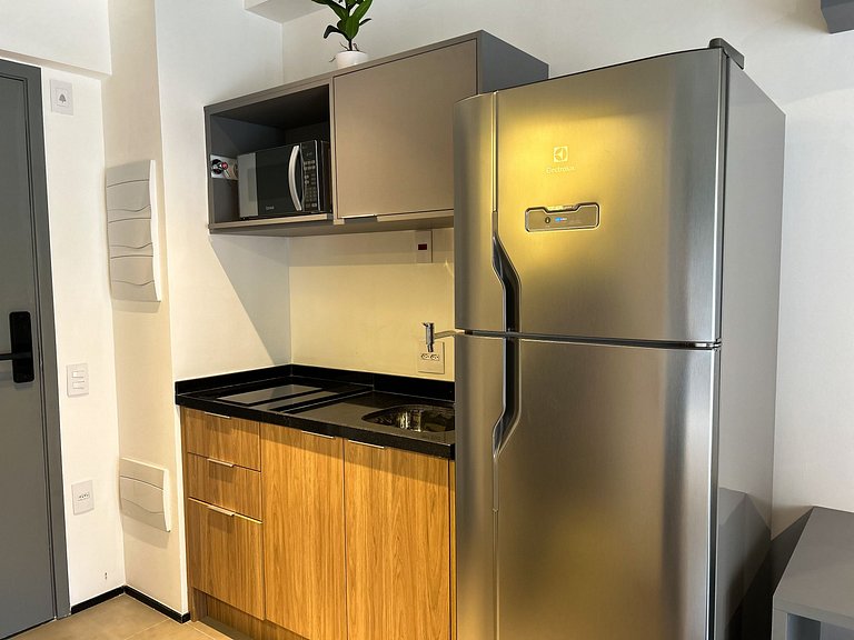 Serene - Studio moderno com Piscina Sauna Px Metrô