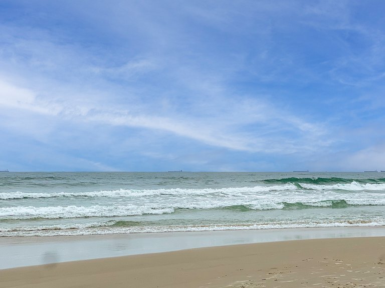 Solar Enseada - 200m da praia