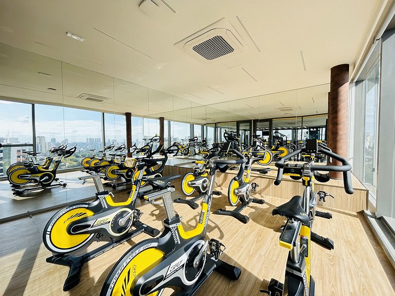 Ibira Premium - Piscina Aquecida Wi-Fi 5 min Metrô