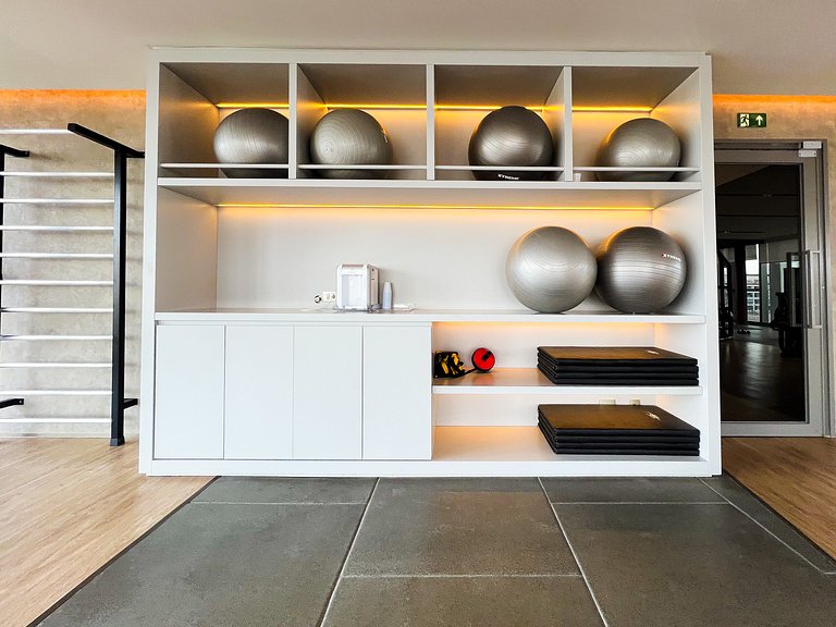 Ibira Premium - Piscina Aquecida Wi-Fi 5 min Metrô