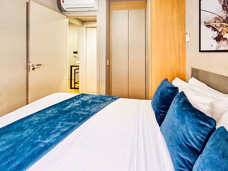 Horizons Apt with Balcony in Moema | Near Metro & Mall