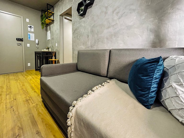 Horizons Apt with Balcony in Moema | Near Metro & Mall