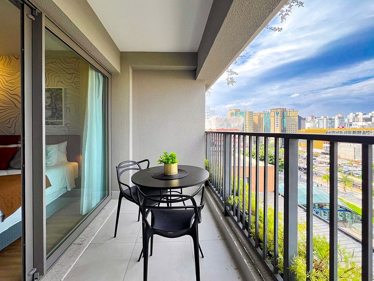 Ibira Premium - Piscina Aquecida Wi-Fi 5 min Metrô