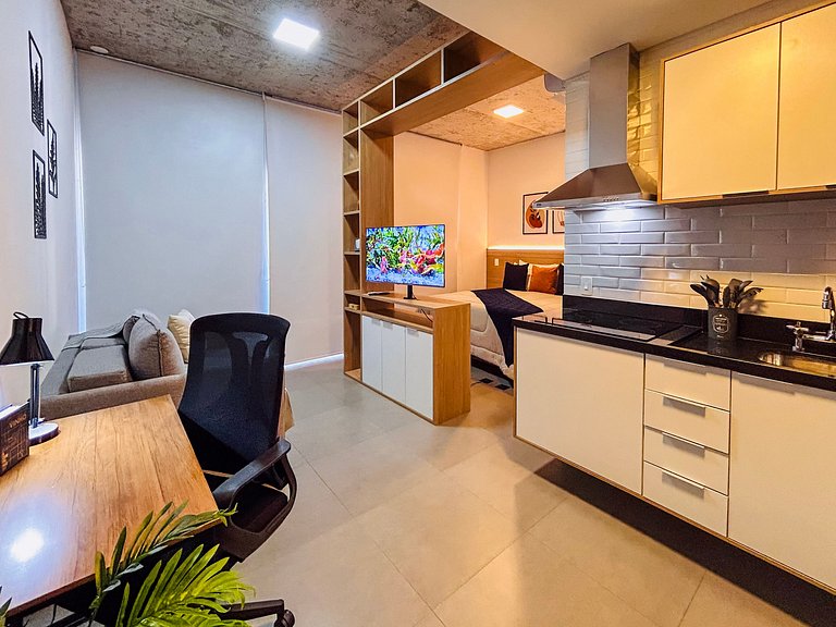 Icon Moema – Cama Queen e Vaga | 450m do Metrô