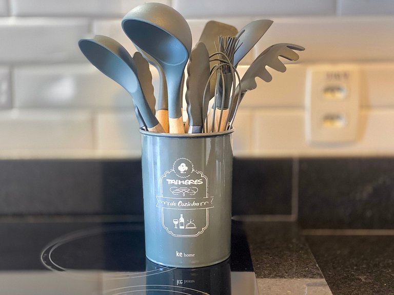 Icon Moema – Cama Queen e Vaga | 450m do Metrô