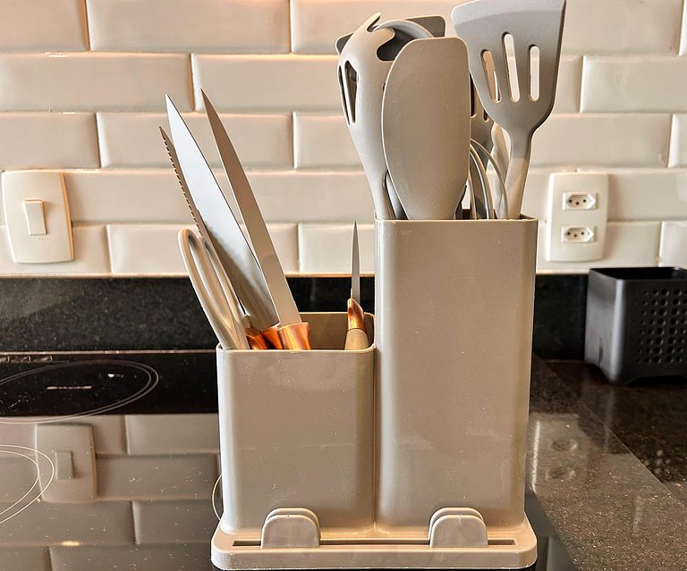 Moema Charm - | Vaga e Lazer | 450m Metrô Wifi