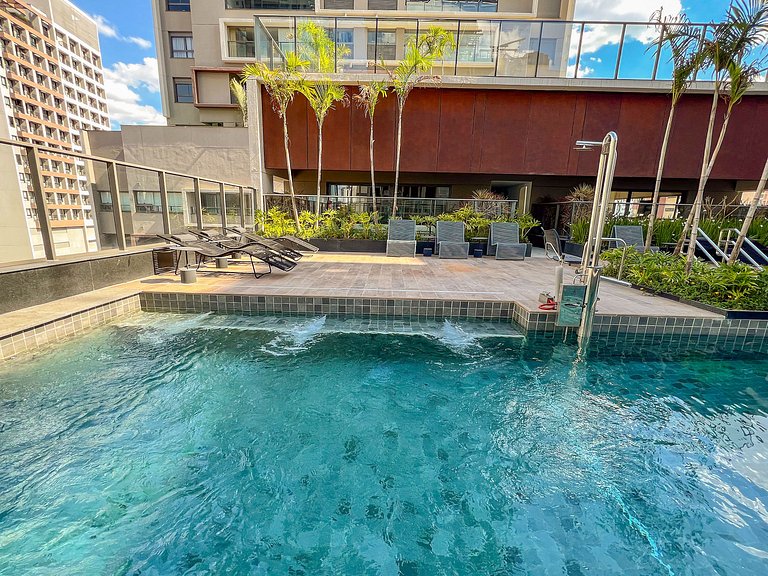 Diamond Apto Novo C/Wifi, A/C Pisicina e Coworking