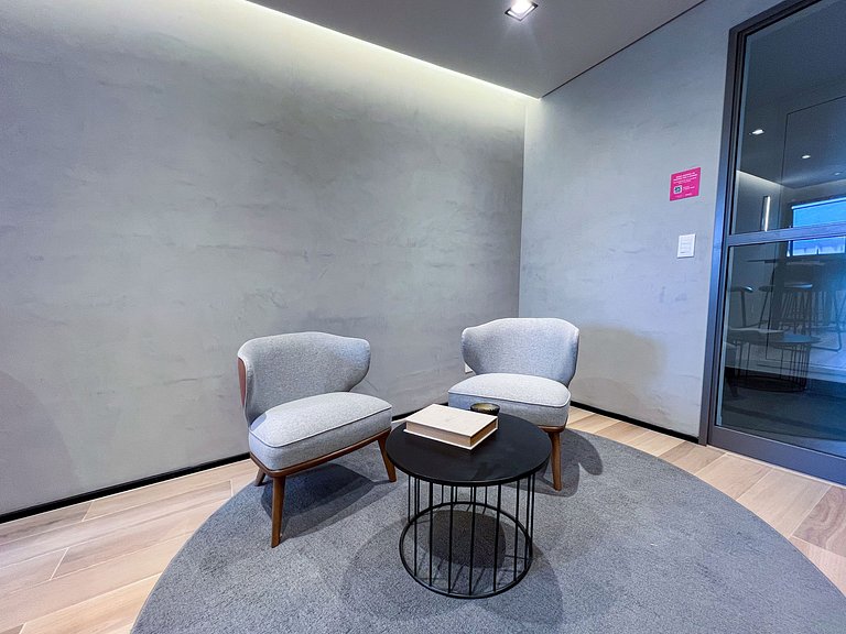 Diamond Apto Novo C/Wifi, A/C Pisicina e Coworking