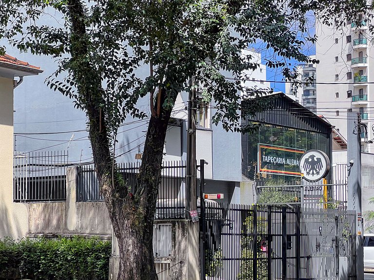 Moema Charm - | Vaga e Lazer | 450m Metrô Wifi