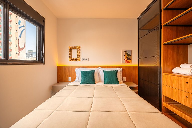 Refuge Vila Olímpia two-bedroom with pool Wi-Fi