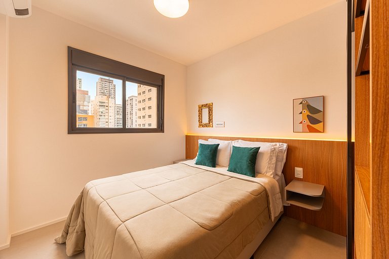 Refuge Vila Olímpia two-bedroom with pool Wi-Fi