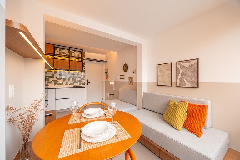 Refuge Vila Olímpia two-bedroom with pool Wi-Fi