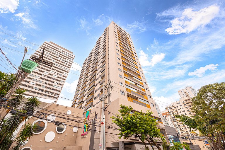 Refuge Vila Olímpia two-bedroom with pool Wi-Fi