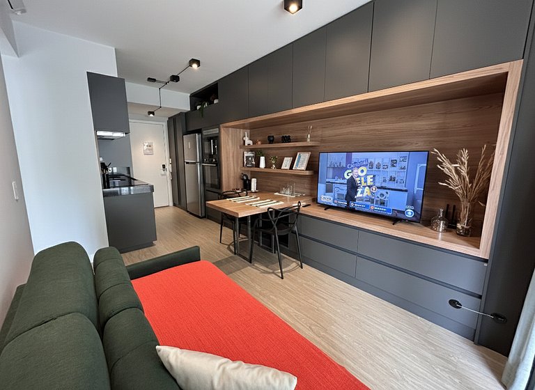 Seasons Pinheiros 2/4 Near Metro & R. Oscar Freire