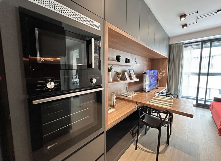 Seasons Pinheiros 2/4 Near Metro & R. Oscar Freire