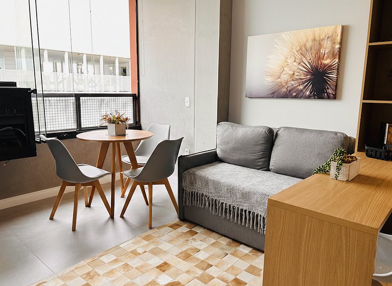 Inspiration Frei Caneca | Decorated Apartment with Private R