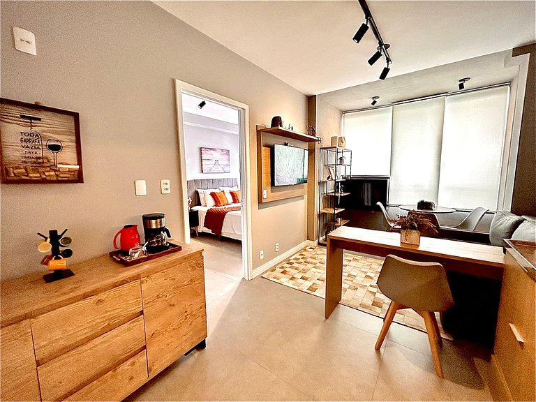 Inspiration Frei Caneca | Decorated Apartment with Private R