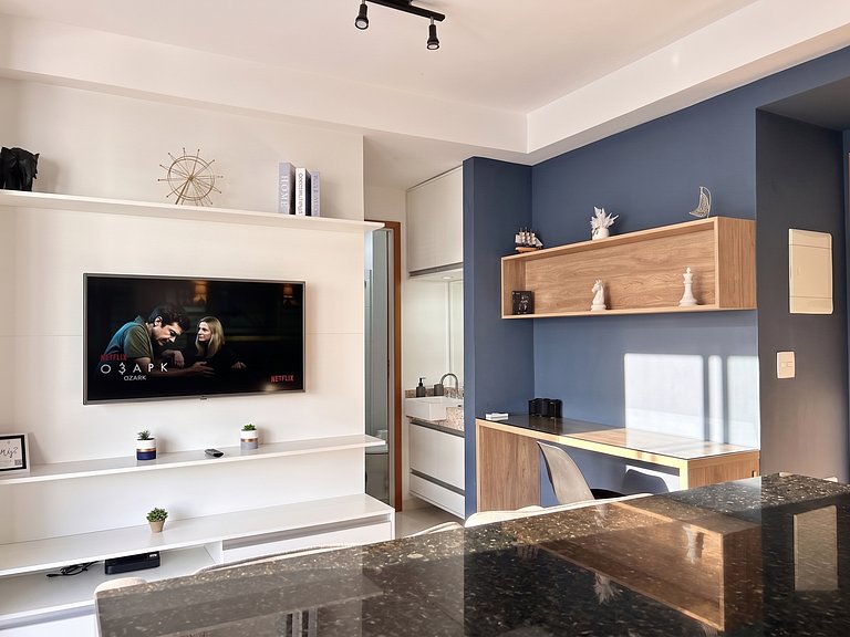 Bela Blue 1-bedroom steps from Paulista with parking and wif