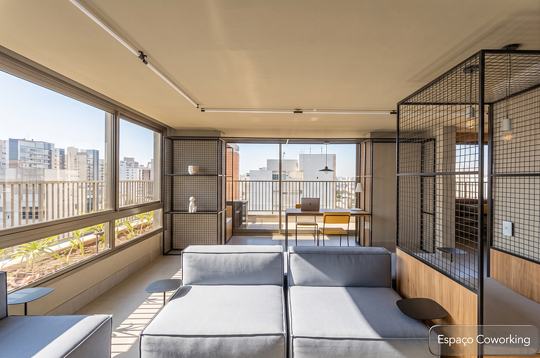 Apto Lumière: Oscar Freire, Piscina, Wi-Fi / Metrô