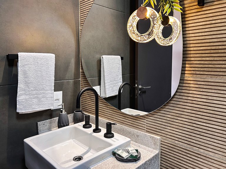 Imperium Moema Charming • Near Subway, Wi-Fi & AC
