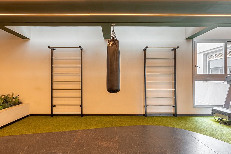 Epic Moema – Academia / Aeroporto CGH / Metrô