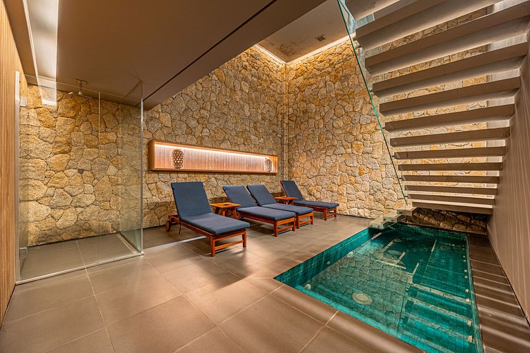 Studio Novo C/ Vaga / Piscina / Jacuzzi e Academia