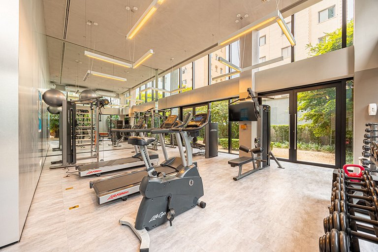 Studio Novo C/ Vaga / Piscina / Jacuzzi e Academia