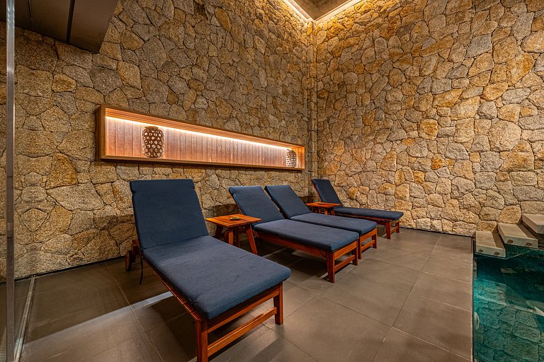 Studio Novo C/ Vaga / Piscina / Jacuzzi e Academia
