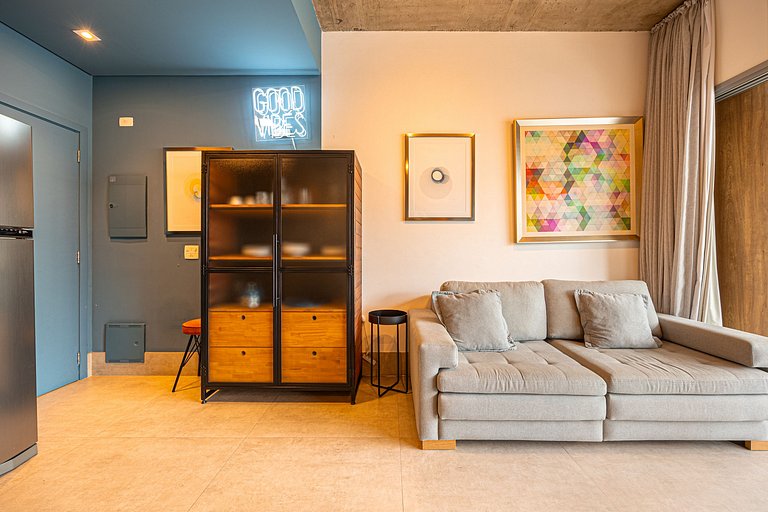 Studio Novo C/ Vaga / Piscina / Jacuzzi e Academia