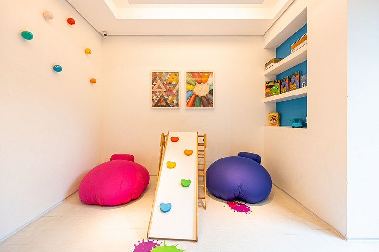 Studio Novo C/ Vaga / Piscina / Jacuzzi e Academia